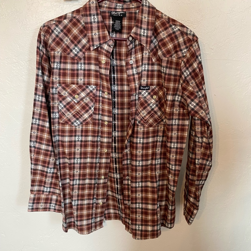 Wrangler Retro Tan and Brown Plaid Shirt